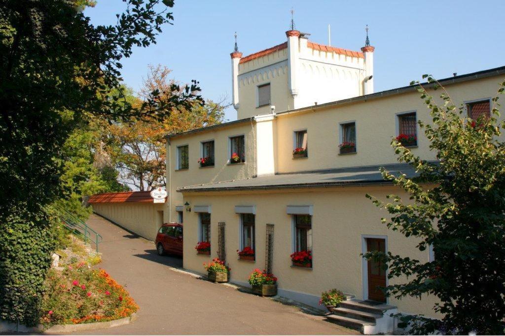 Berghotel Wilhelmsburg Bad Kosen Luaran gambar