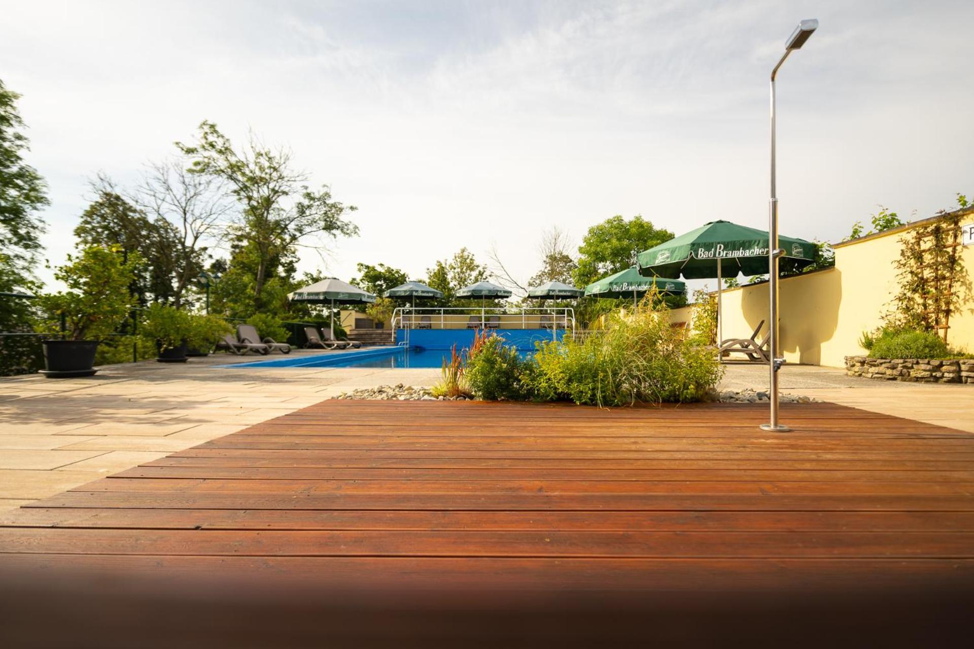 Berghotel Wilhelmsburg Bad Kosen Luaran gambar