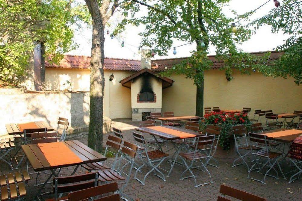 Berghotel Wilhelmsburg Bad Kosen Luaran gambar